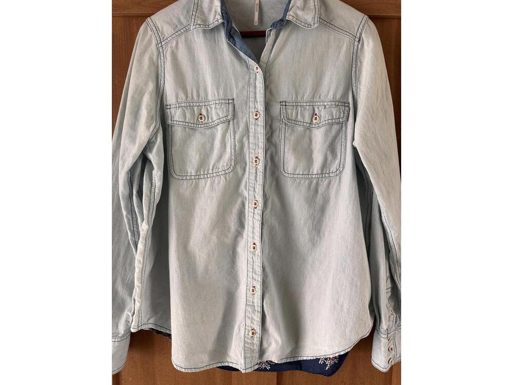 Free People Embroidered Bandana Bandit Chambray Button Down Shirt Women’s Small - Picture 12 of 15